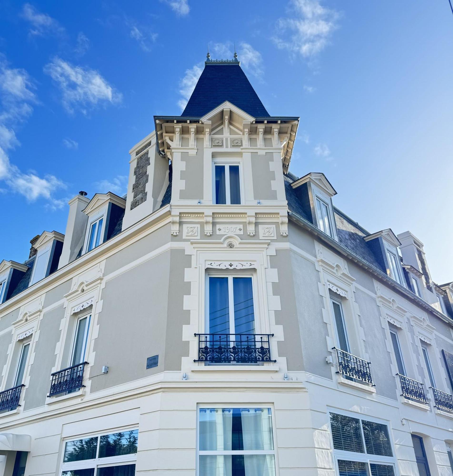 Cit'Hotel Les Alizes Dinard Exterior photo