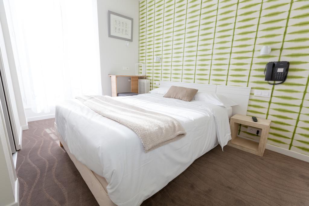 Cit'Hotel Les Alizes Dinard Exterior photo