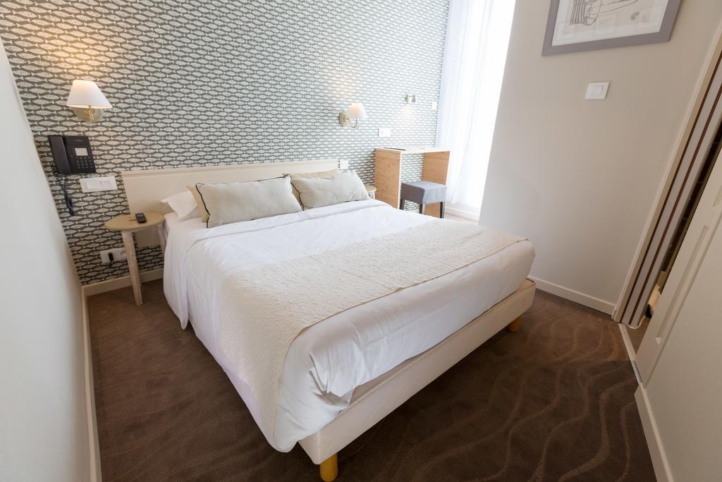 Cit'Hotel Les Alizes Dinard Exterior photo